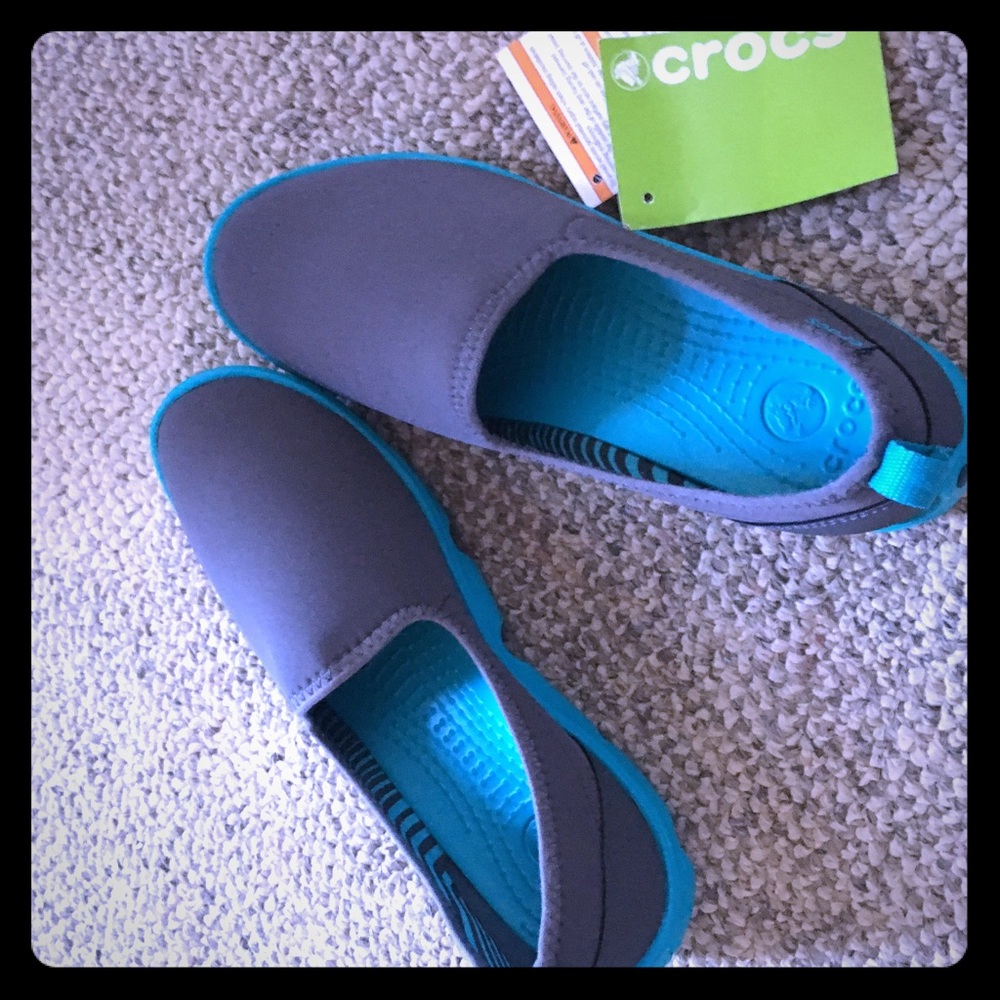 Crocs - women's size 9