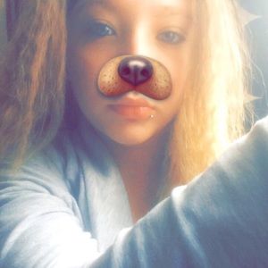 Meet your Posher, Hayle