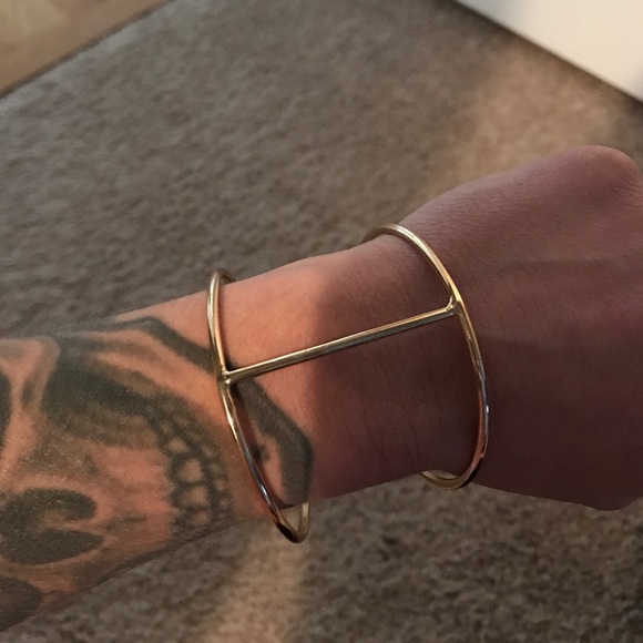 Joshua Tree Cage Bracelet - Picture 2 of 2