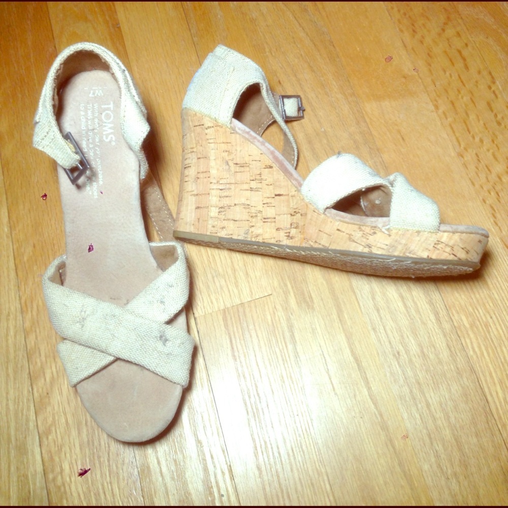 Toms wedges