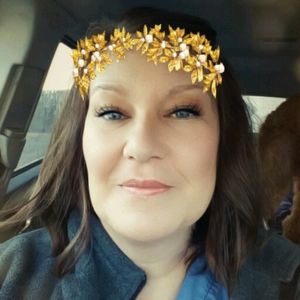 Meet your Posher, Michele