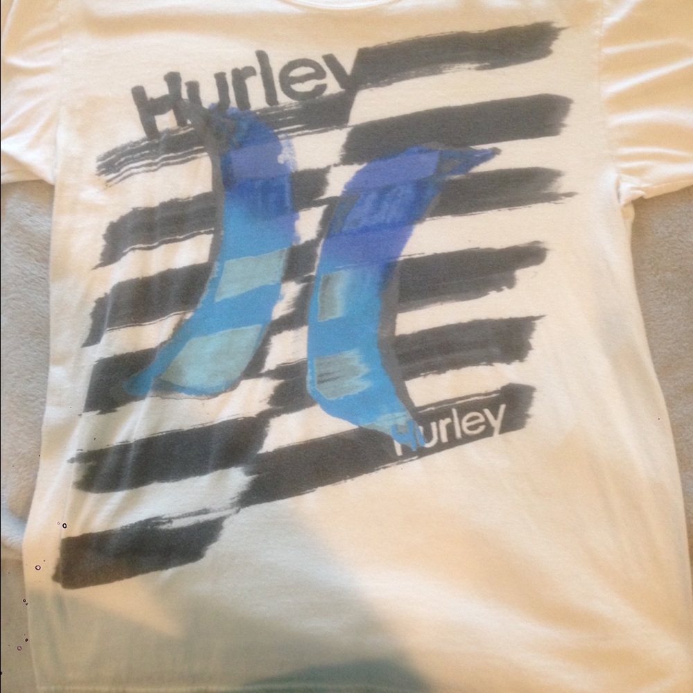 Men's Hurley tee medium