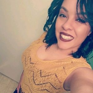 Meet your Posher, Jaressa