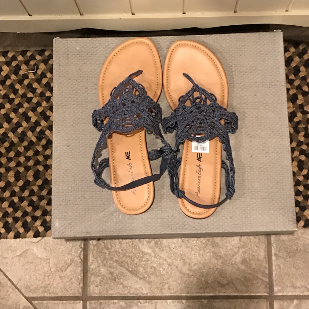 Size 10 navy lace sandals