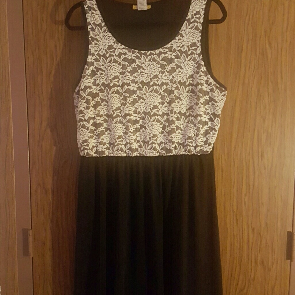 SOLD - Picture 2 of 3