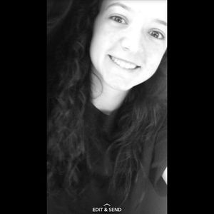 Meet your Posher, Lanie