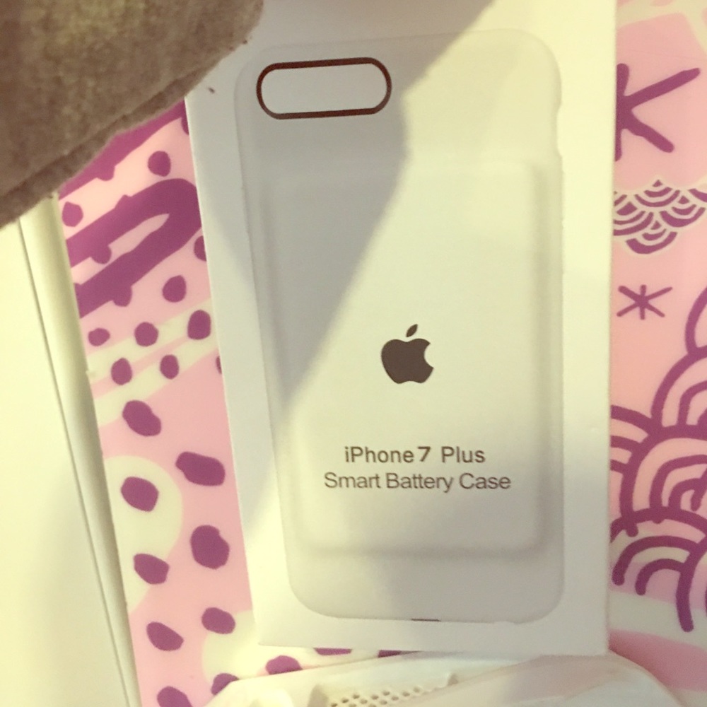 7 Plus Smart Battery Case😄😄