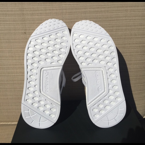 Adidas NMD R1 - Picture 3 of 4