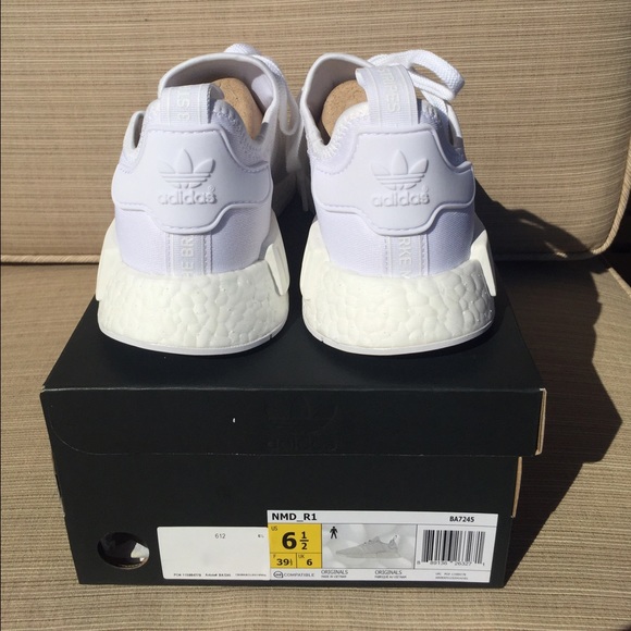 Adidas NMD R1 - Picture 4 of 4