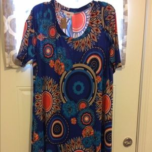 A colorful spring/summer dress with sleeves