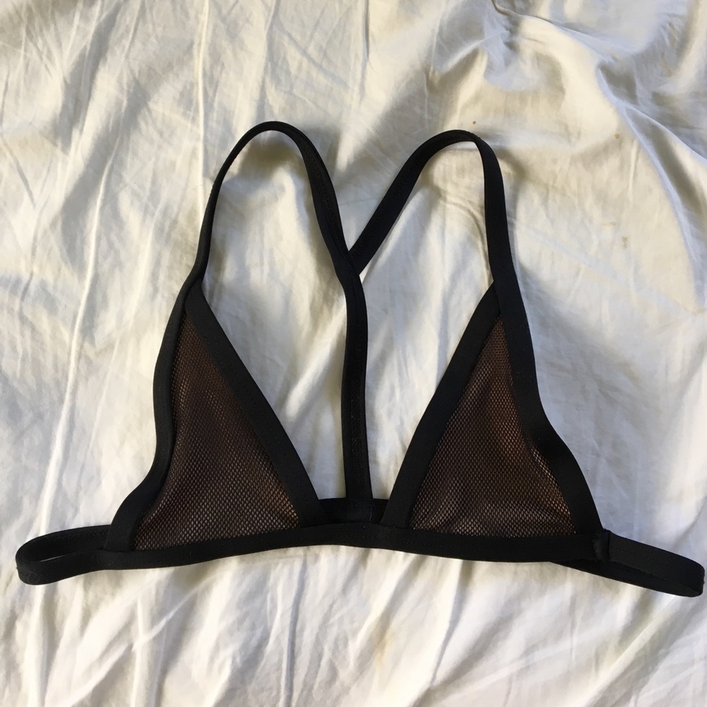 Minimale animale mesh bikini top