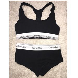 Calvin Klein set medium