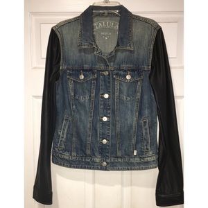 Aritzia Talula Harlem Jacket