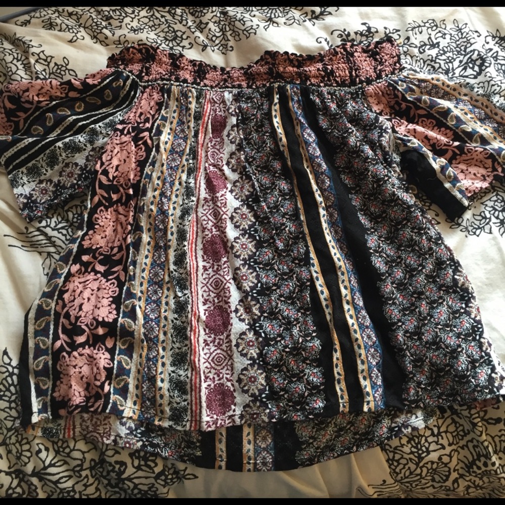 off the shoulder pattern top