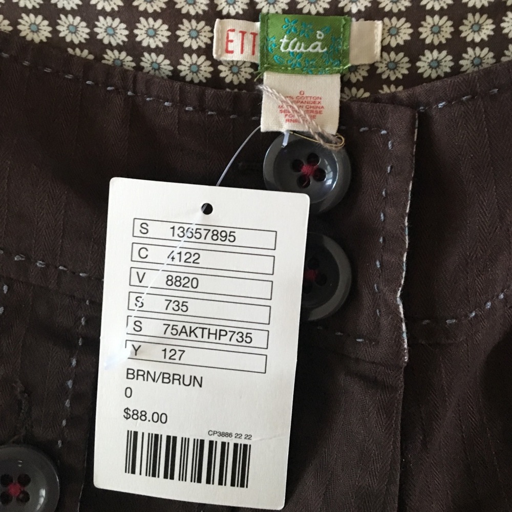 Capris - Picture 4 of 4