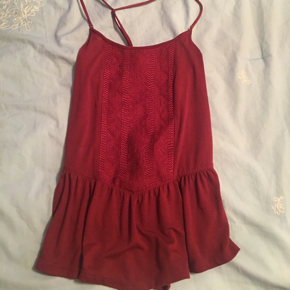 XS American eagle maroon tank