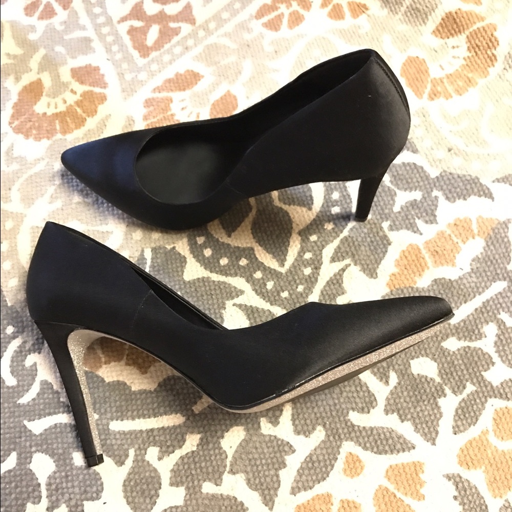 Black Heels with Silver Sparkles!! NWOT