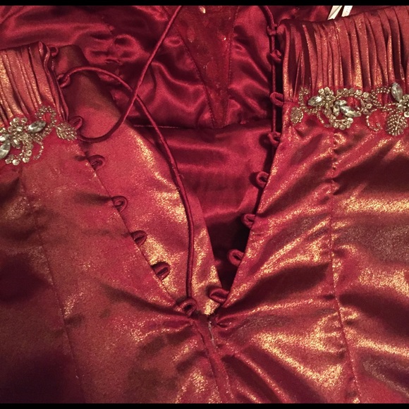 Stunning Milano Prom Dress - Picture 6 of 6