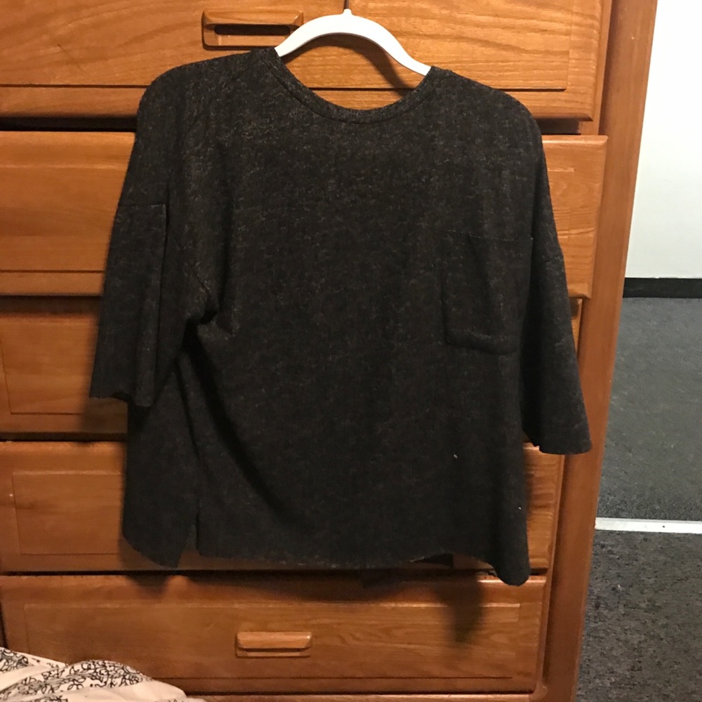 dark grey, zara top, quarter length sleeve