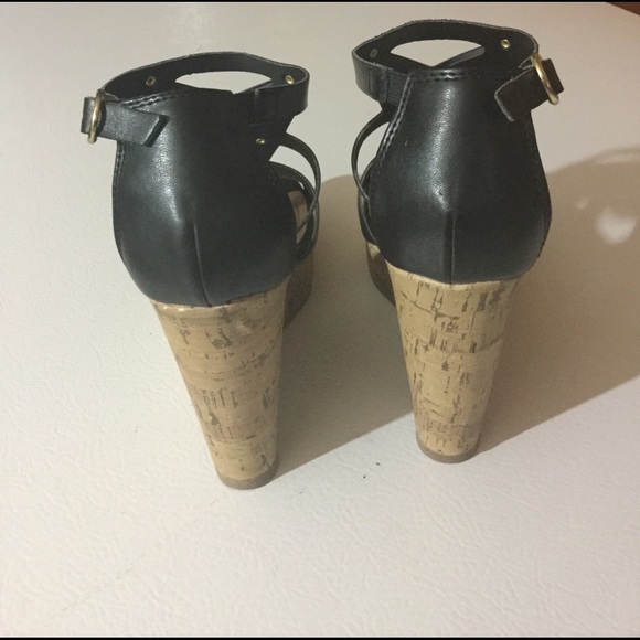 NWOT Wedges - Picture 3 of 5