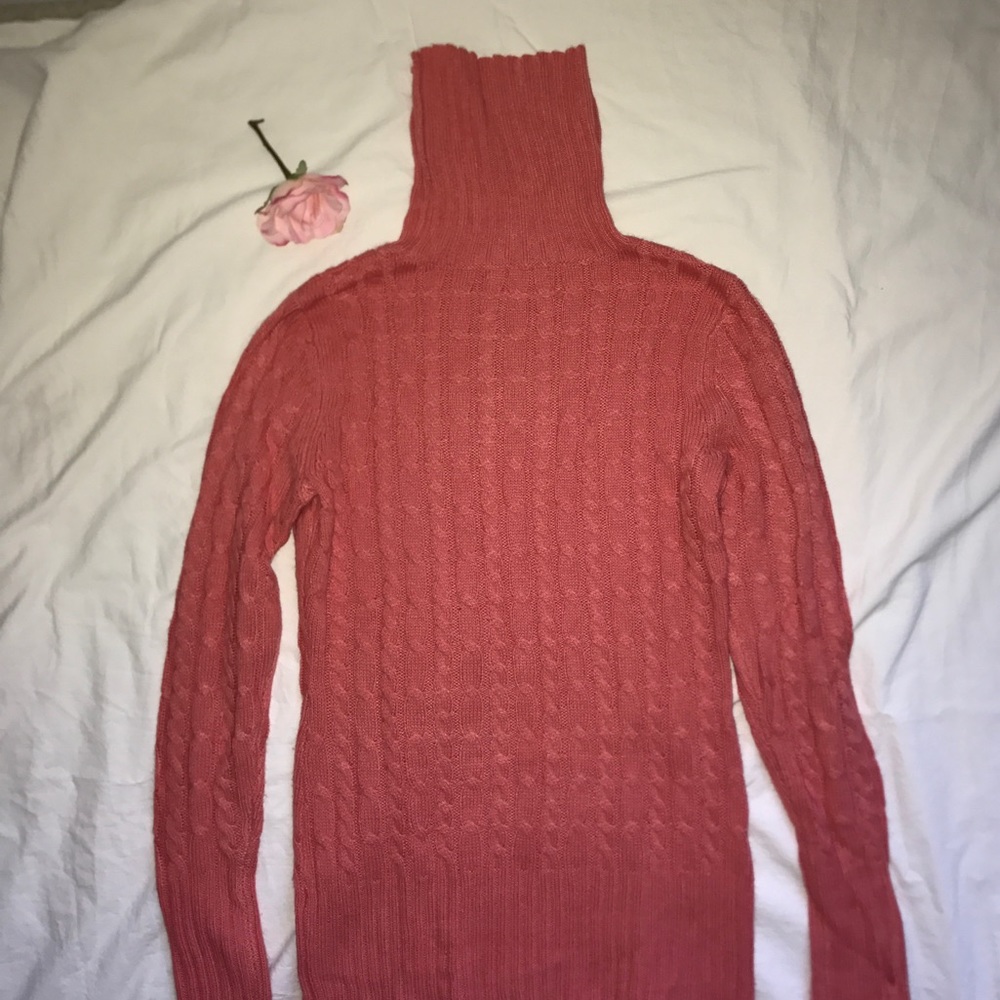 Peach turtleneck wool sweater - Picture 1 of 7