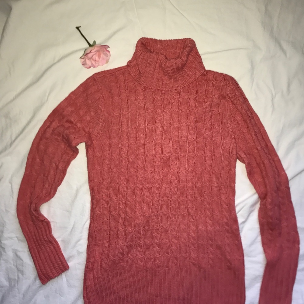 Peach turtleneck wool sweater - Picture 2 of 7