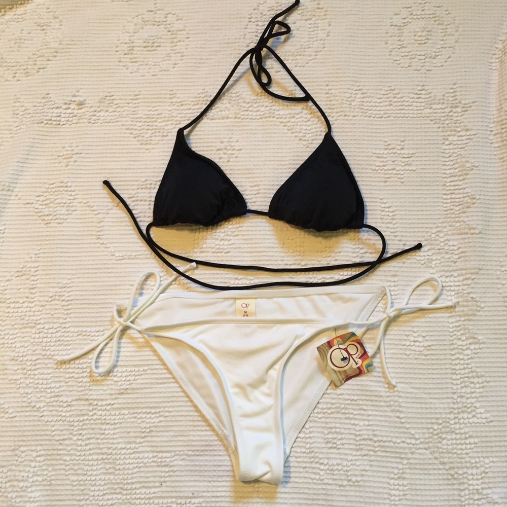 NWT Basic black and white triangle bikini