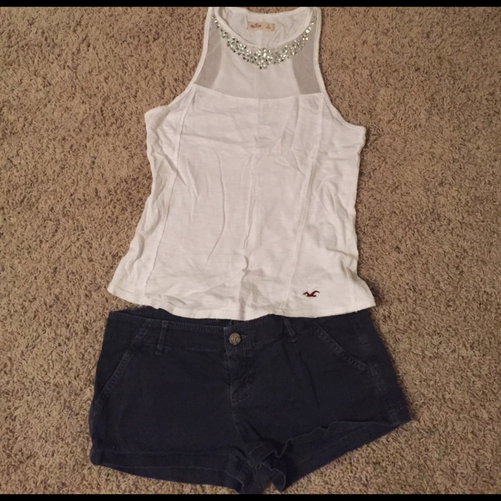 Small white Hollister tank top