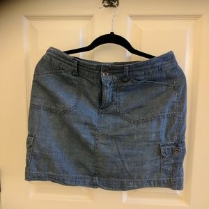 Blue cotton cargo skort size 6