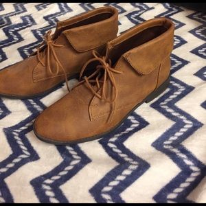 Brash brown booties