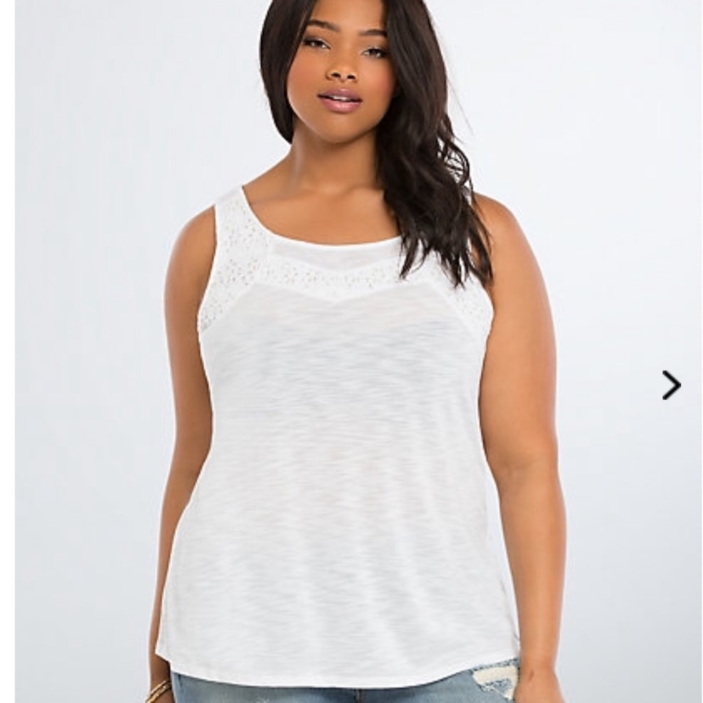 Torrid Size 1 Eyelet Yoke Tank Top