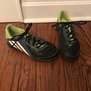 Adidas Freefootball boys turf cleats