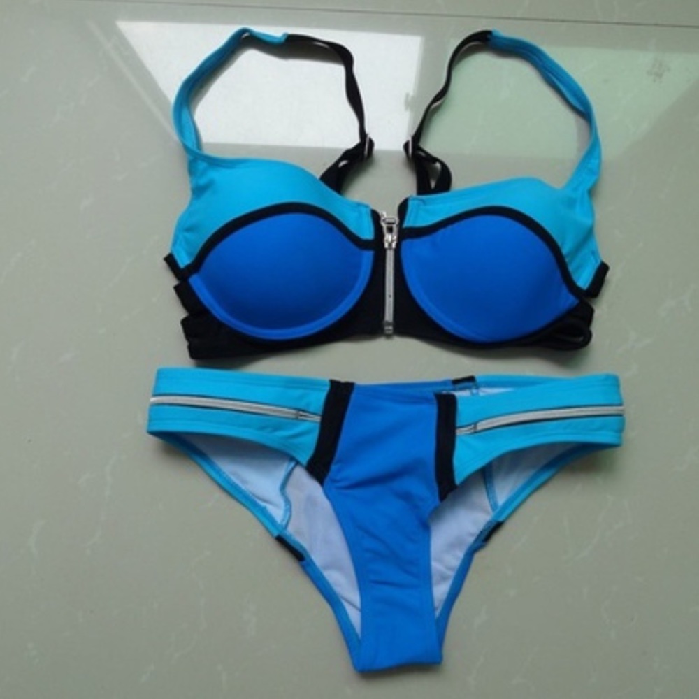 Swim suit