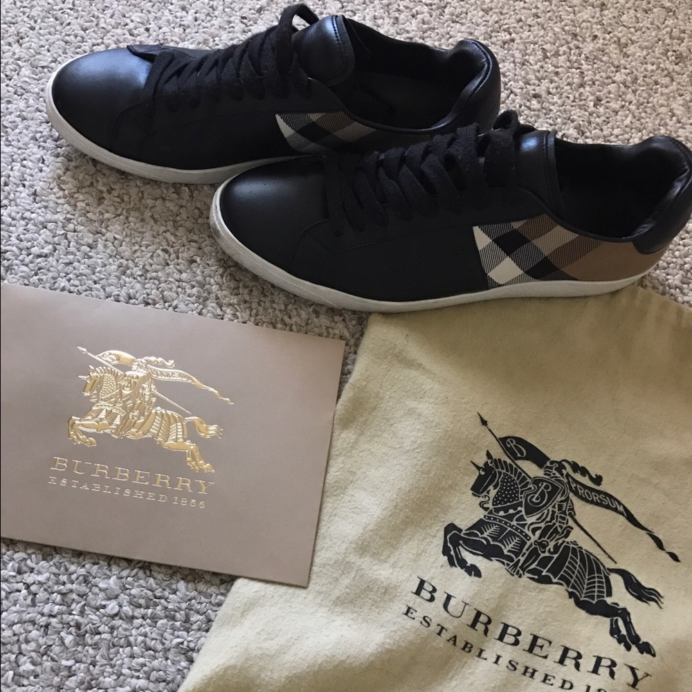 Leather shoes Burberry size 12