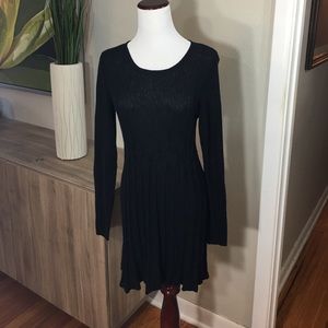 Stretch LBD size small
