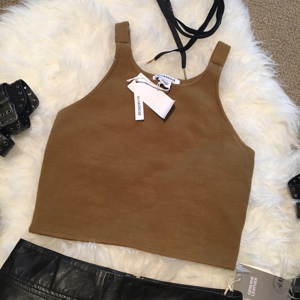 🎉HOST PICK🎉🆕Glamorous Olive Green Knit Crop Top - Picture 3 of 4