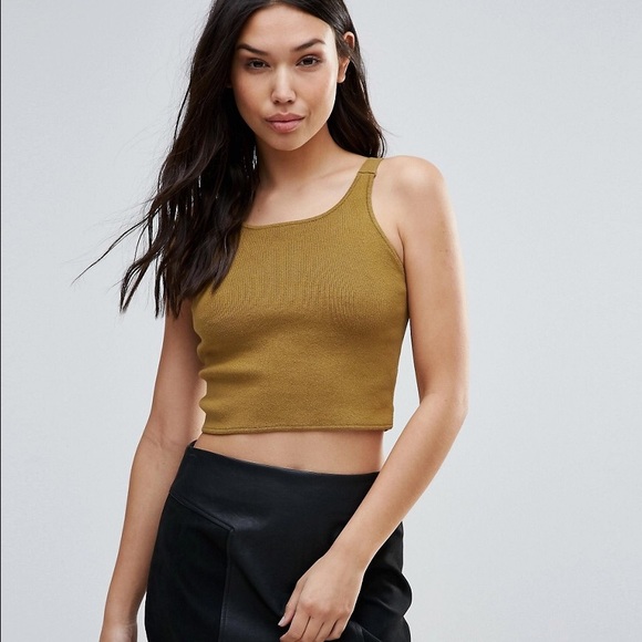 ๐HOST PICK๐๐Glamorous Olive Green Knit Crop Top - Picture 4 of 4