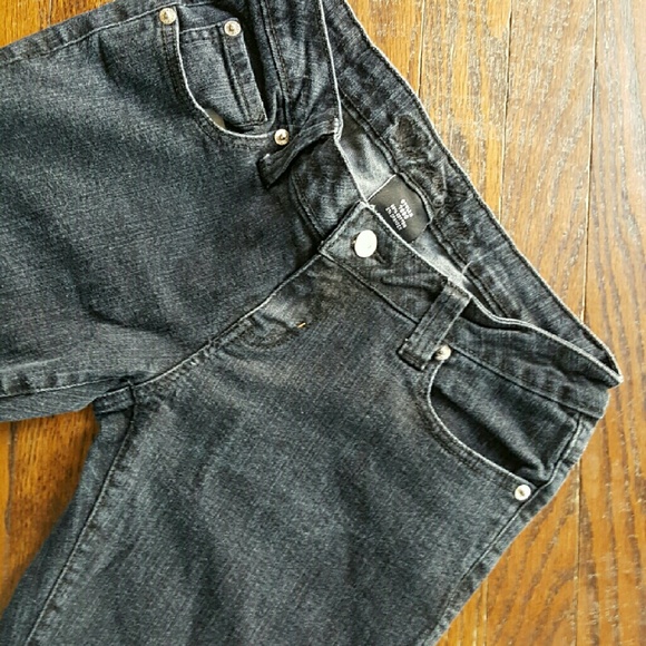 Bundle deal: Sweater and skinny jeans. - Picture 6 of 7