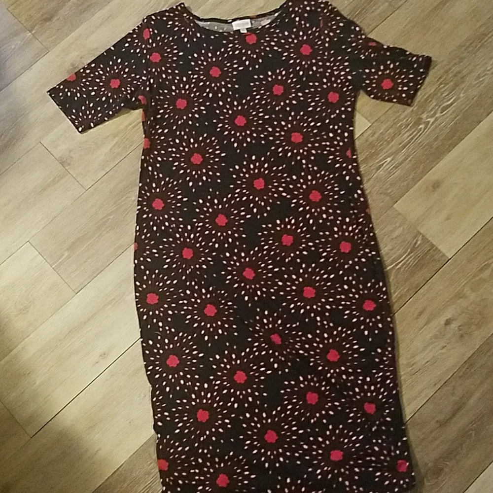 Lularoe printed Julia, size L