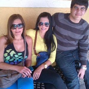 Meet your Posher, Andres