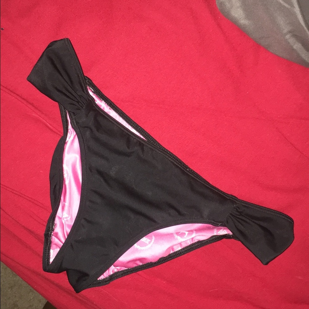 vs bikini bottoms