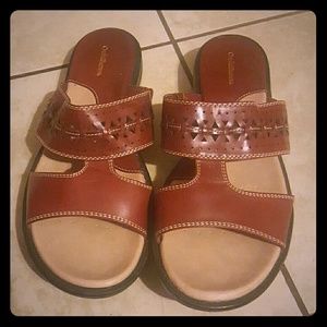 Sandals Burgundy Womens size 9
