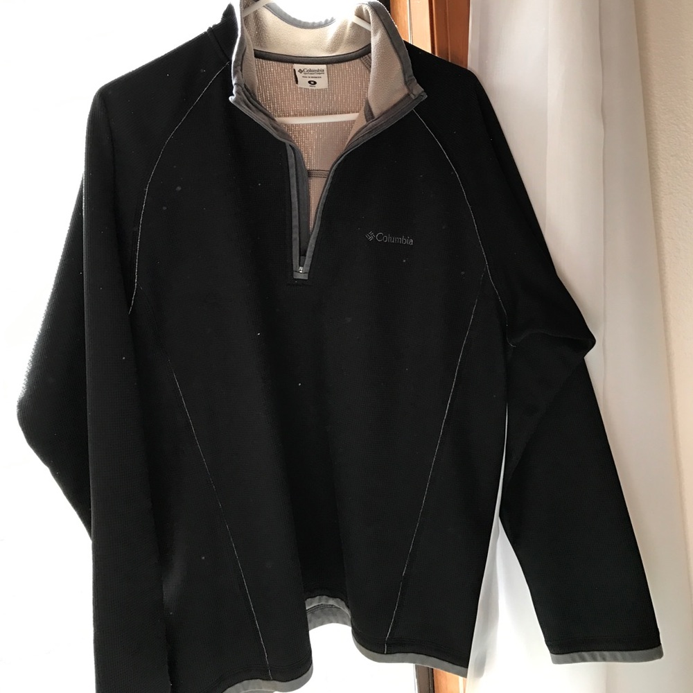 Zip neck pullover