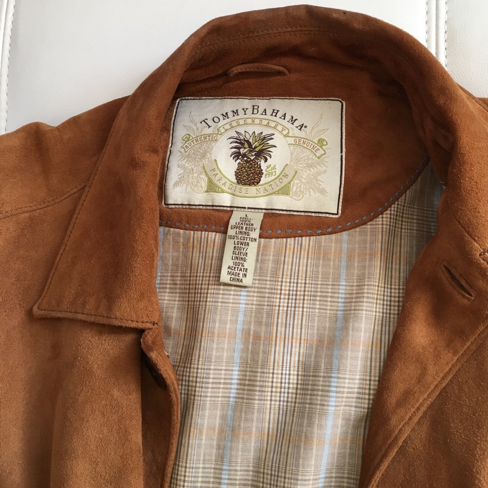 Tommy Bahama genuine Suede long coat. Size Large