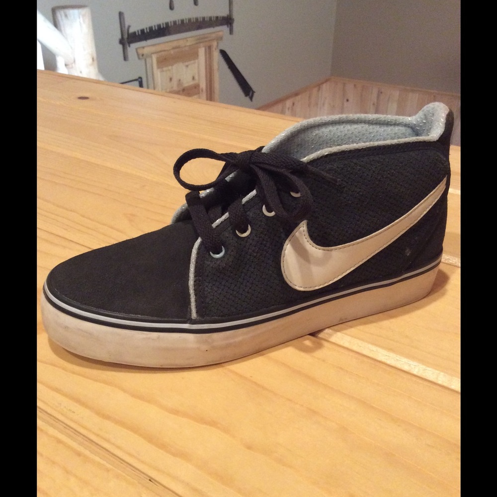 Nike Blazer High Top Sneakers - Size 7