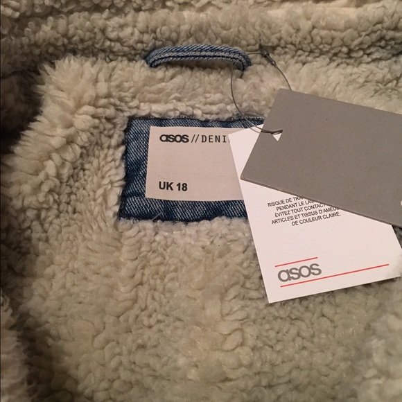 ASOS Denim Jacket with Fur Collar - Picture 2 of 2