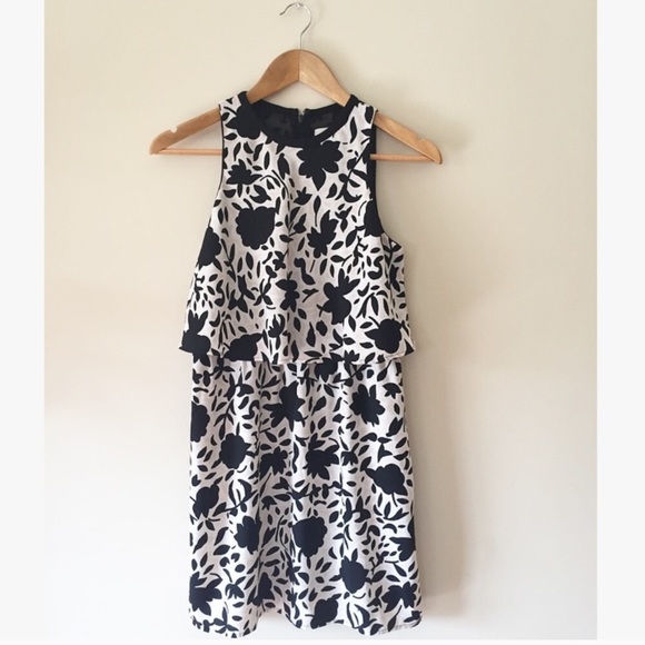 LOFT Dresses & Skirts - LOFT Floral Tiered Crop Top Dress