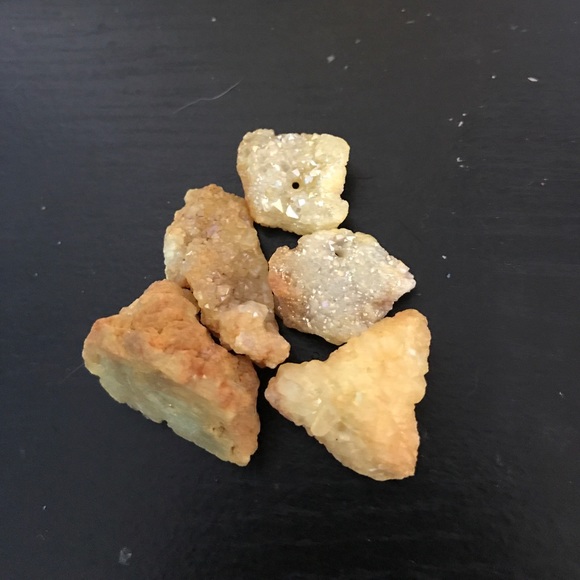 Handmade pearl bracelet - Picture 5 of 8