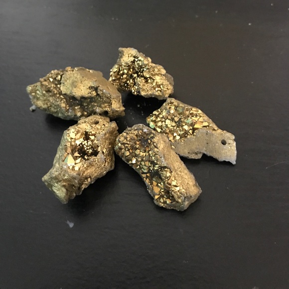 Handmade pearl bracelet - Picture 7 of 8