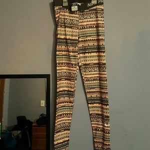 Brand new nike pro leggings